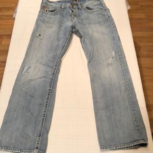 Men’s Silver Jeans • Lt wash • Distress • Zac Fit